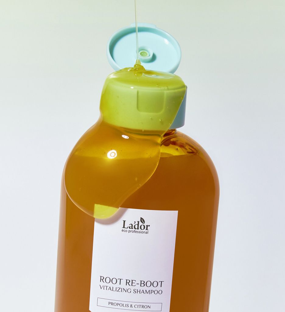 Lador Root Re-Boot Vitalizing Shampoo Propolis & Citron.jpg